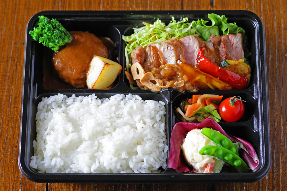 Karuizawa Monzen Yoshoku Fujiya Togo Menu Feast Pork & Hamburger Bento