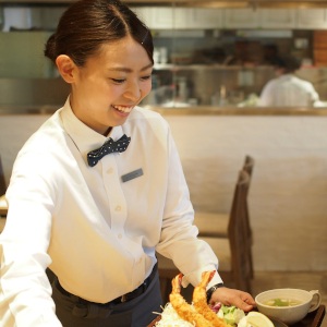 Array 洋食店 接客サービス 求人